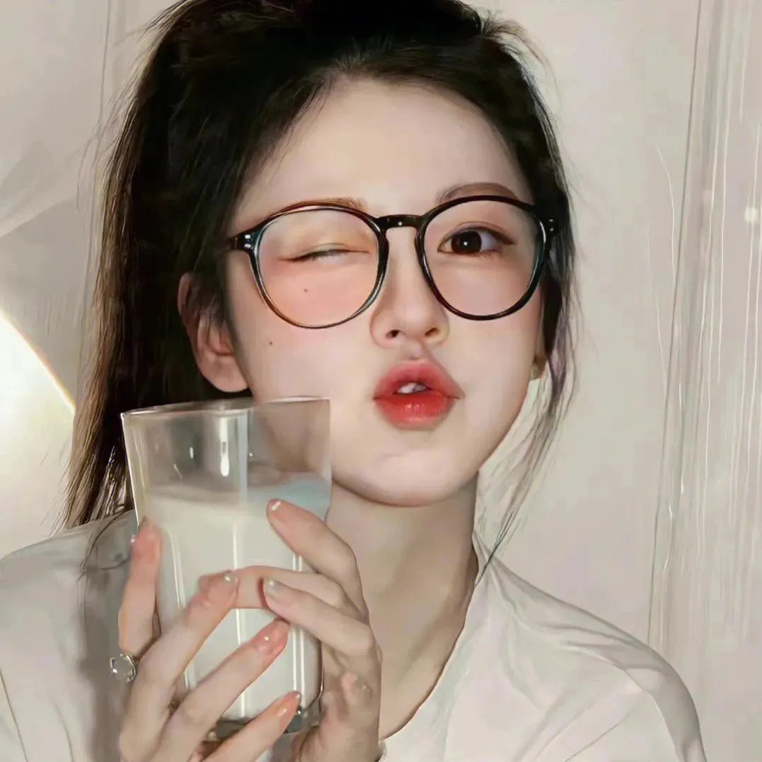 异界杂货铺：她的星河奇遇